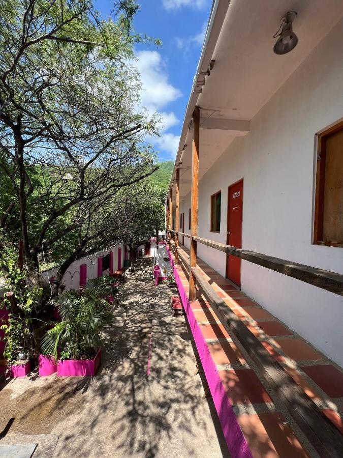 Love Beach Hostel Taganga Exterior photo